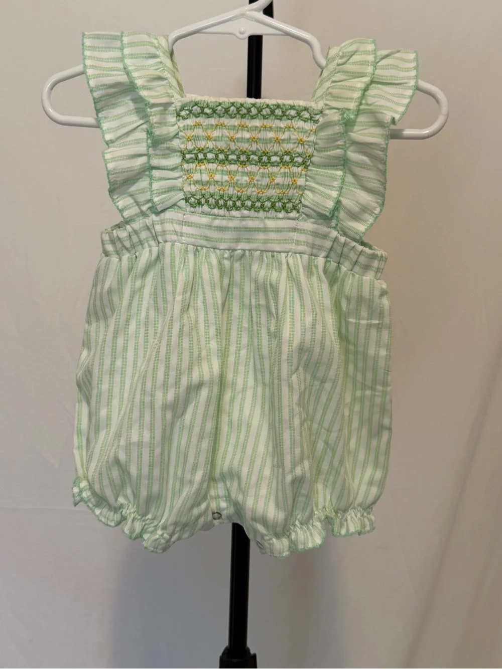 Fantaisie Bebes Smocked Stripe Baby Bubble Romper 3 Months NWOT